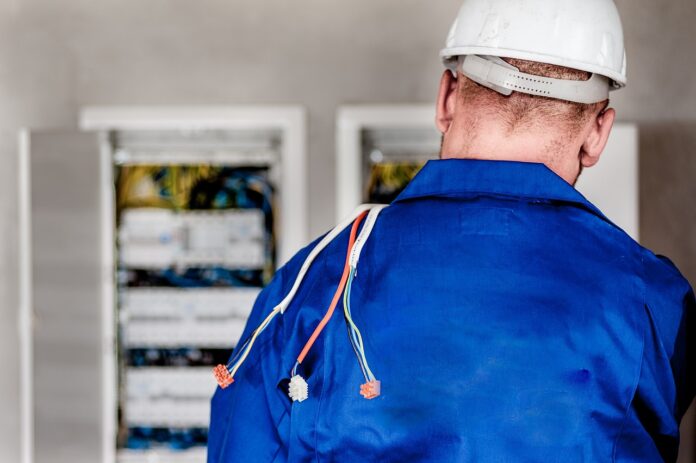 electrician-1080586_1280